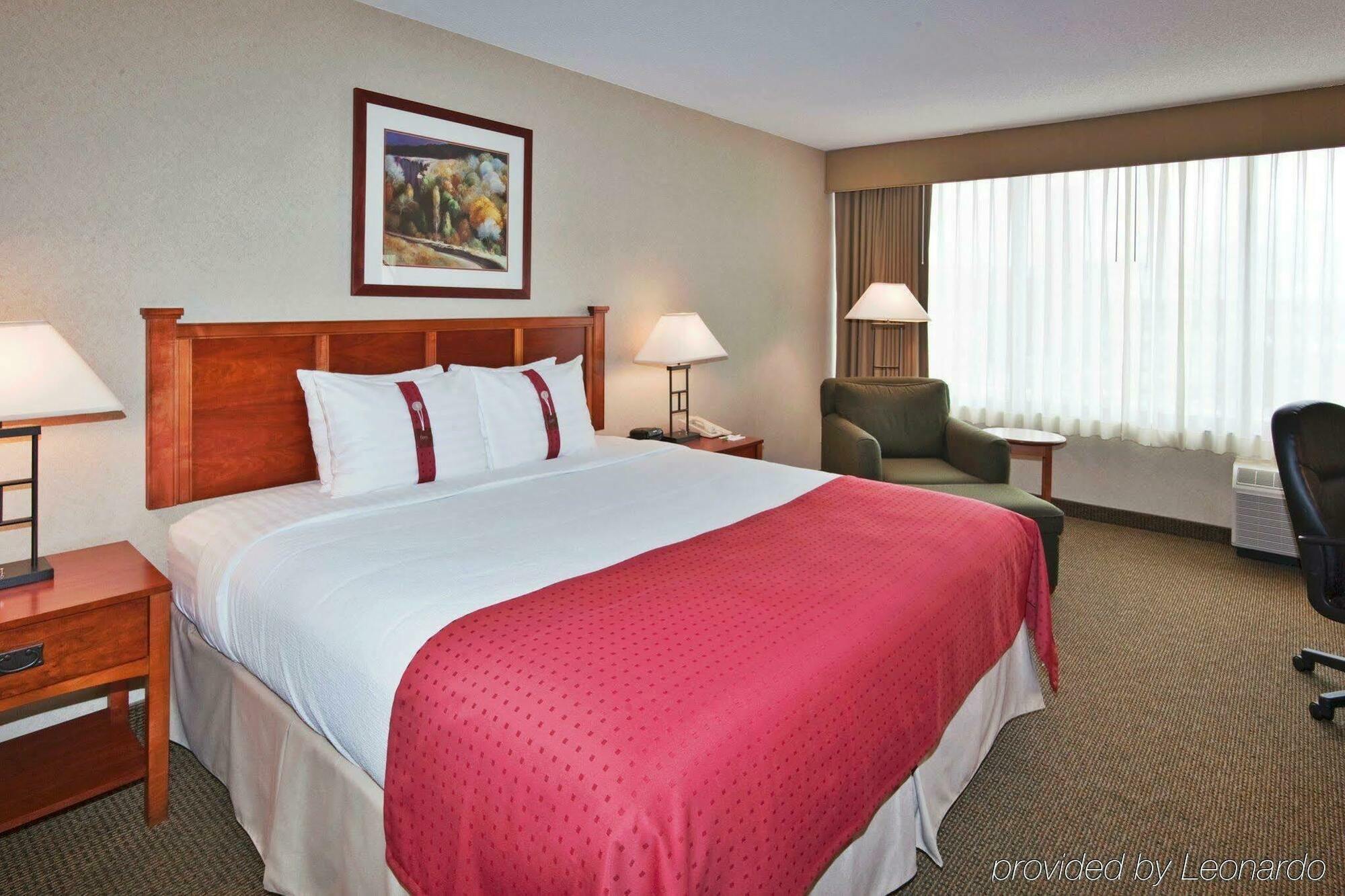 Holiday Inn Hotel & Suites Warren By Ihg Zewnętrze zdjęcie